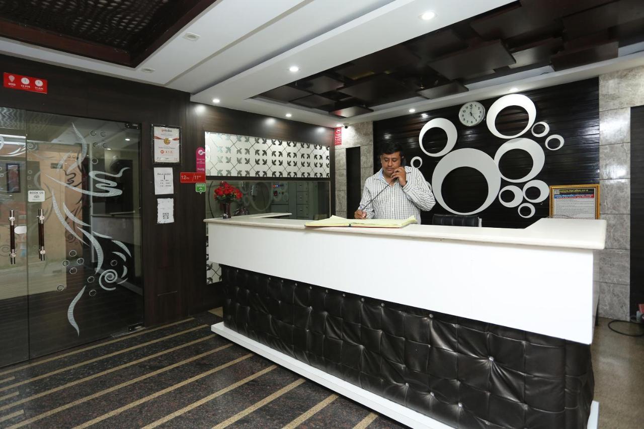הרידוואר Oyo 2974 Hotel Aastha Palace מראה חיצוני תמונה