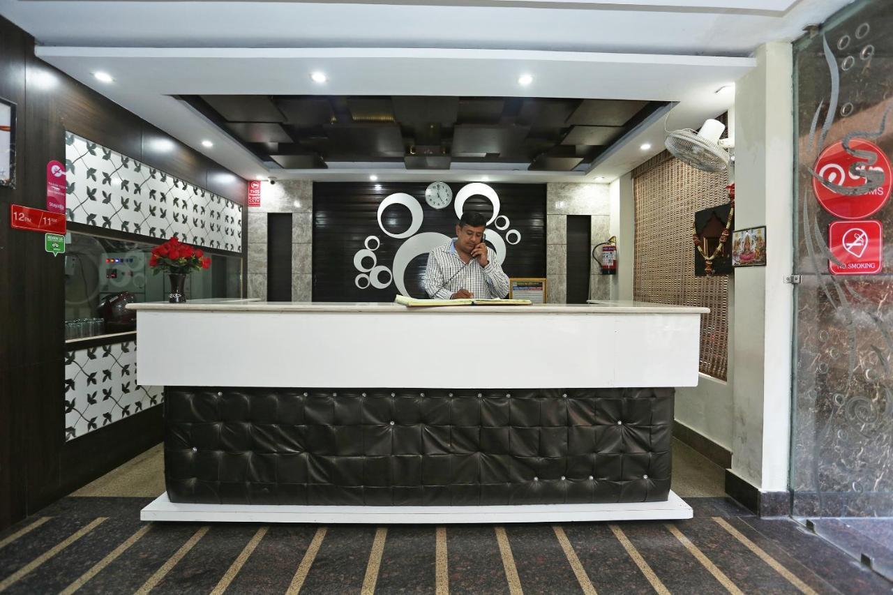 הרידוואר Oyo 2974 Hotel Aastha Palace מראה חיצוני תמונה