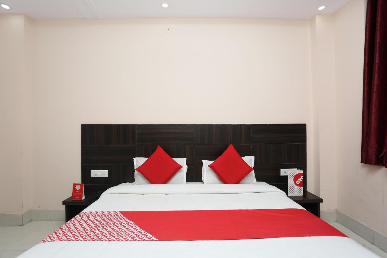 הרידוואר Oyo 2974 Hotel Aastha Palace מראה חיצוני תמונה