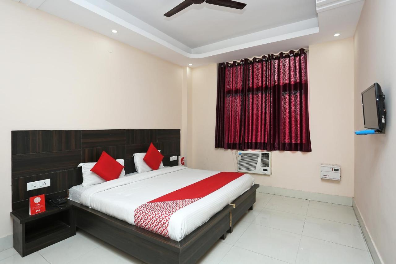 הרידוואר Oyo 2974 Hotel Aastha Palace מראה חיצוני תמונה