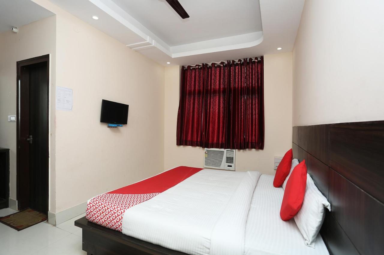 הרידוואר Oyo 2974 Hotel Aastha Palace מראה חיצוני תמונה