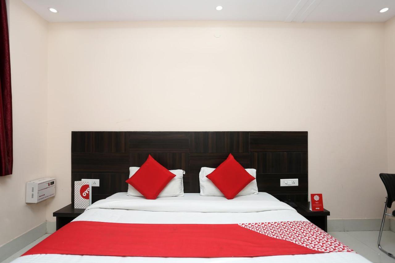 הרידוואר Oyo 2974 Hotel Aastha Palace מראה חיצוני תמונה
