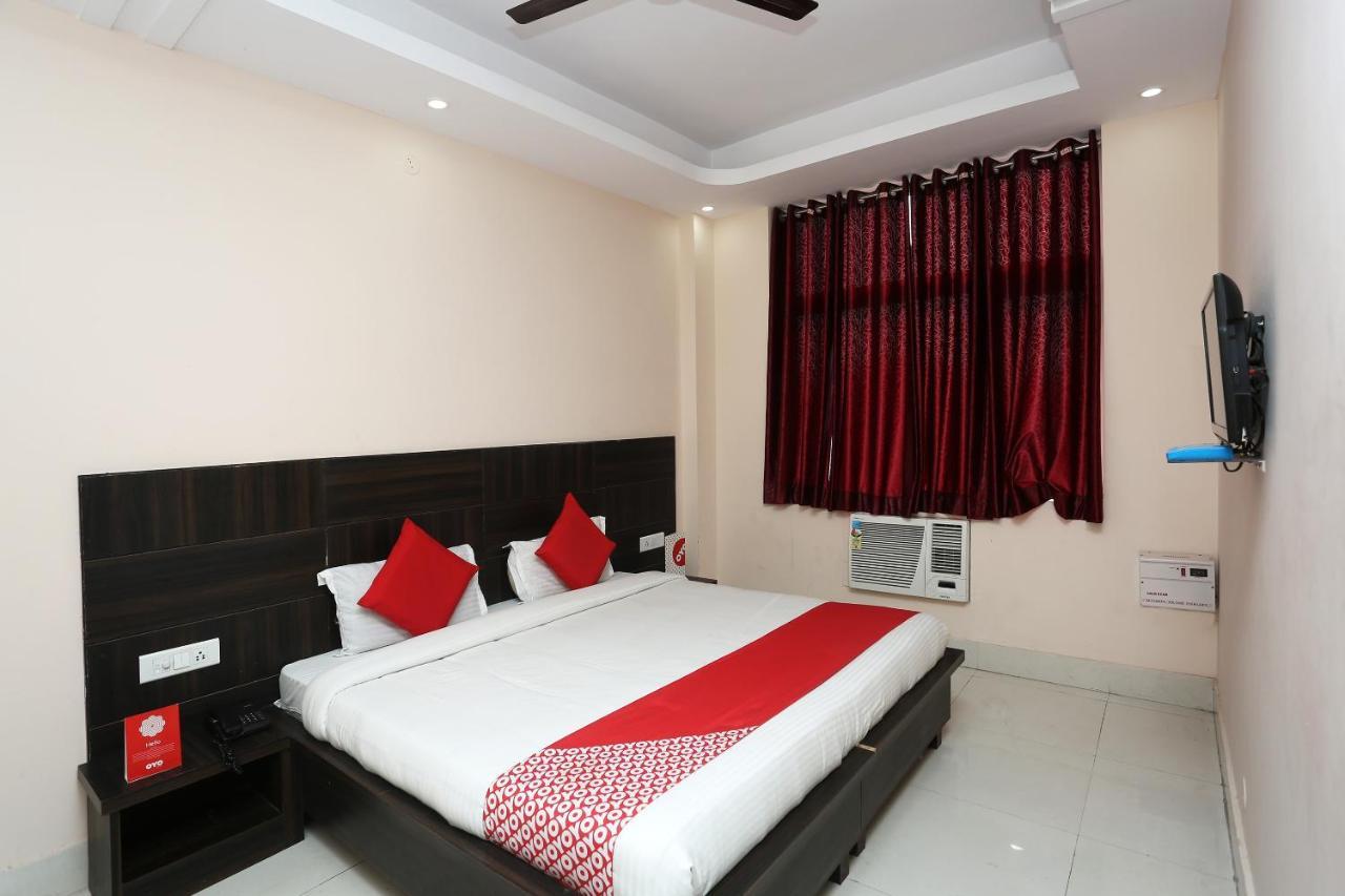 הרידוואר Oyo 2974 Hotel Aastha Palace מראה חיצוני תמונה